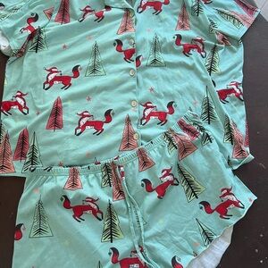Women's Festive Pajama Set with fox and Tree Print